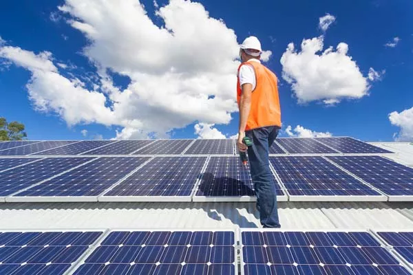 Panneaux solaires, à quel professionnel faire appel pour les transporter sans les abimer ?, Villefranche-sur-Saône, TRANSPORTS AULIEN